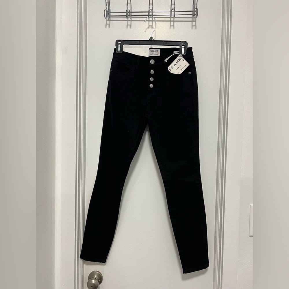 FRAME BLACK JEANS. High Rose Skinny. NEW WITH TAGS. SIZE 26.